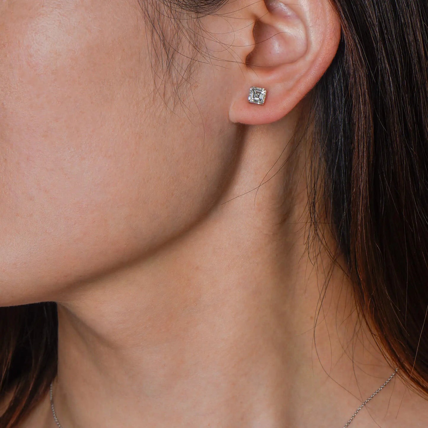 2.02ct White Cushion Cut Diamond Earring