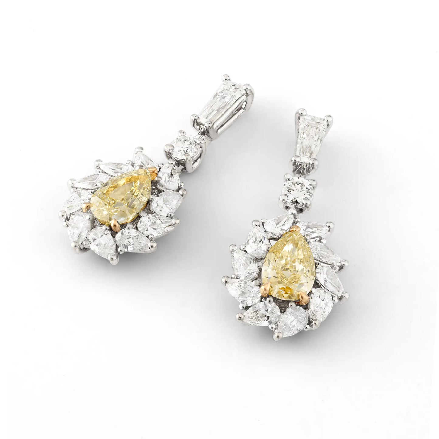 3.30ct Light Yellow And White Diamond Earring