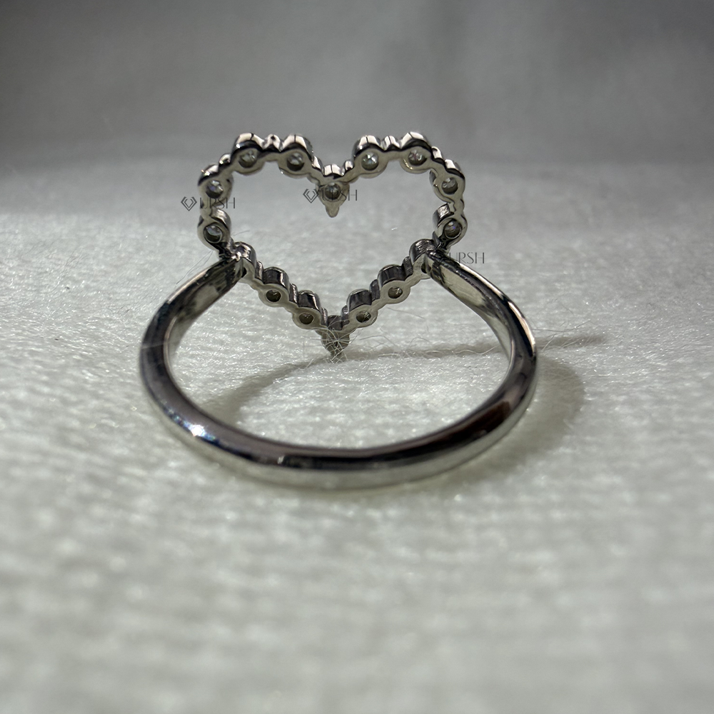 Top-down perspective displaying open negative space heart silhouette and comfortable inner shank