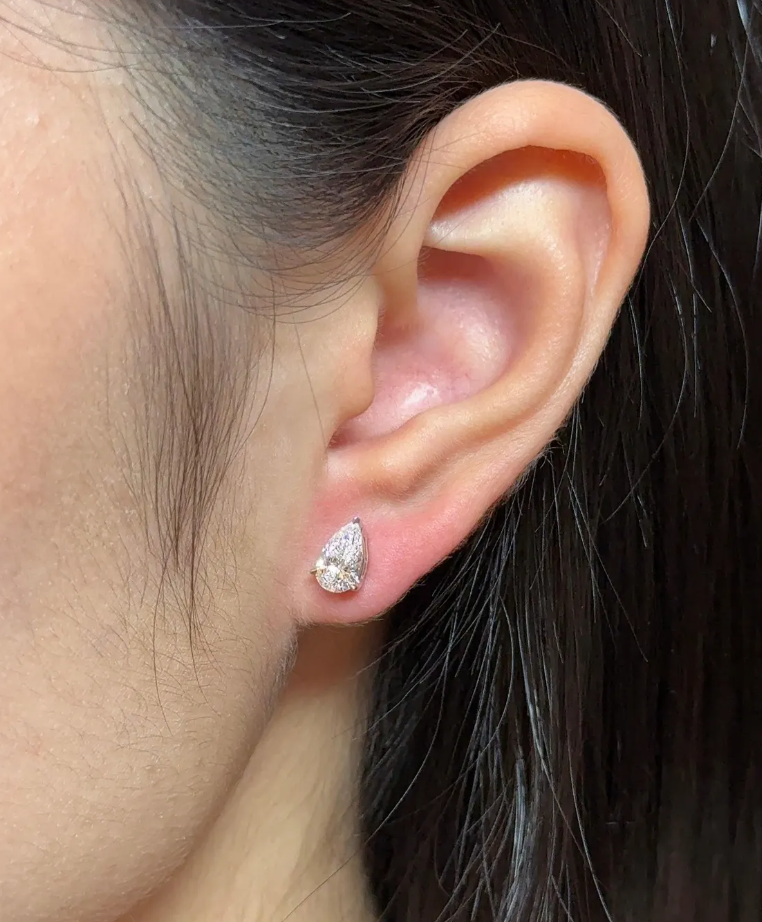 Lab Grown Diamond Pear Cut Stud Earrings