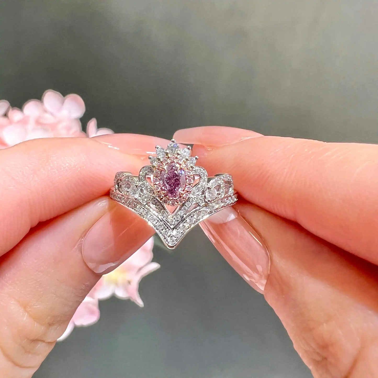0.68ct Oval Cut Fancy-Purple Pink Diamond Ring