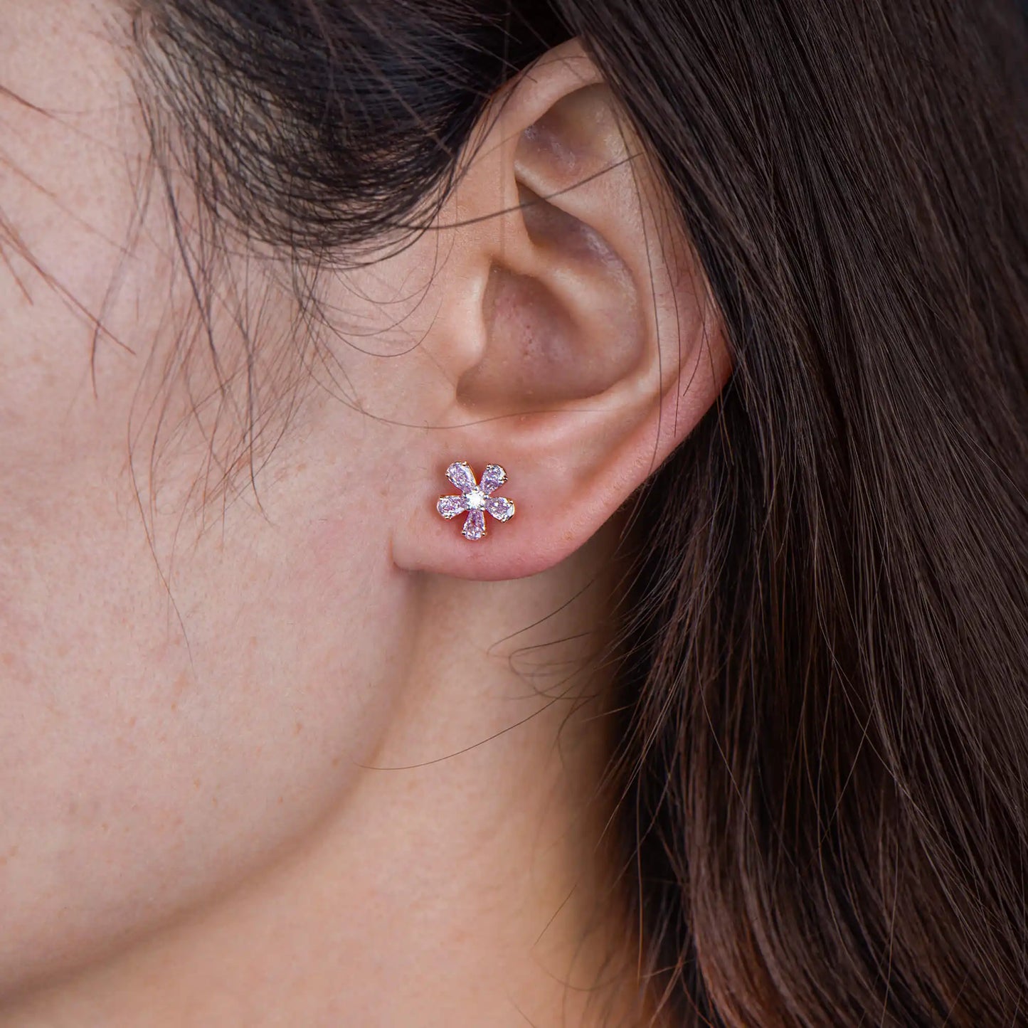 0.97ct Light Pink Pear Cut Diamond Earring