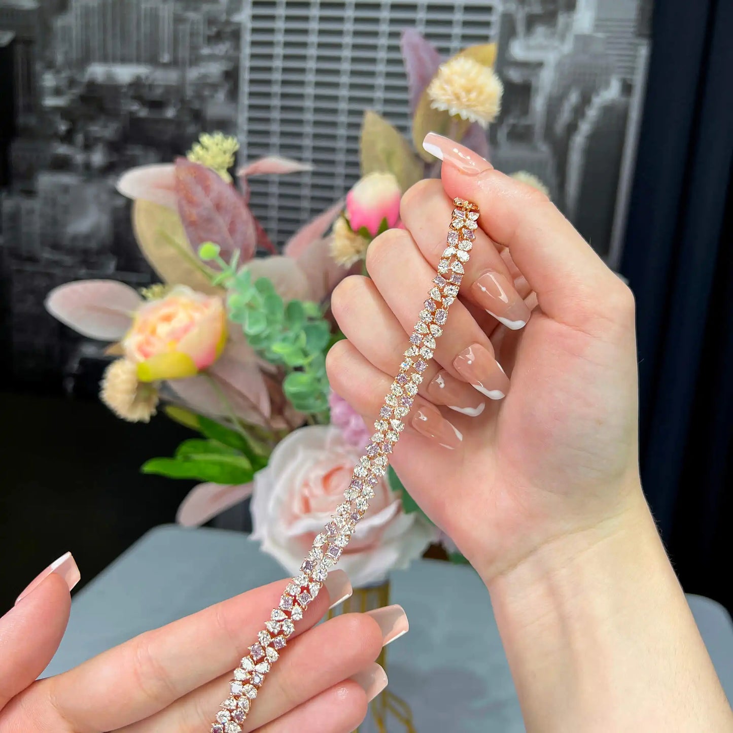 10.67ct Fancy Pink And White Diamond Bracelet