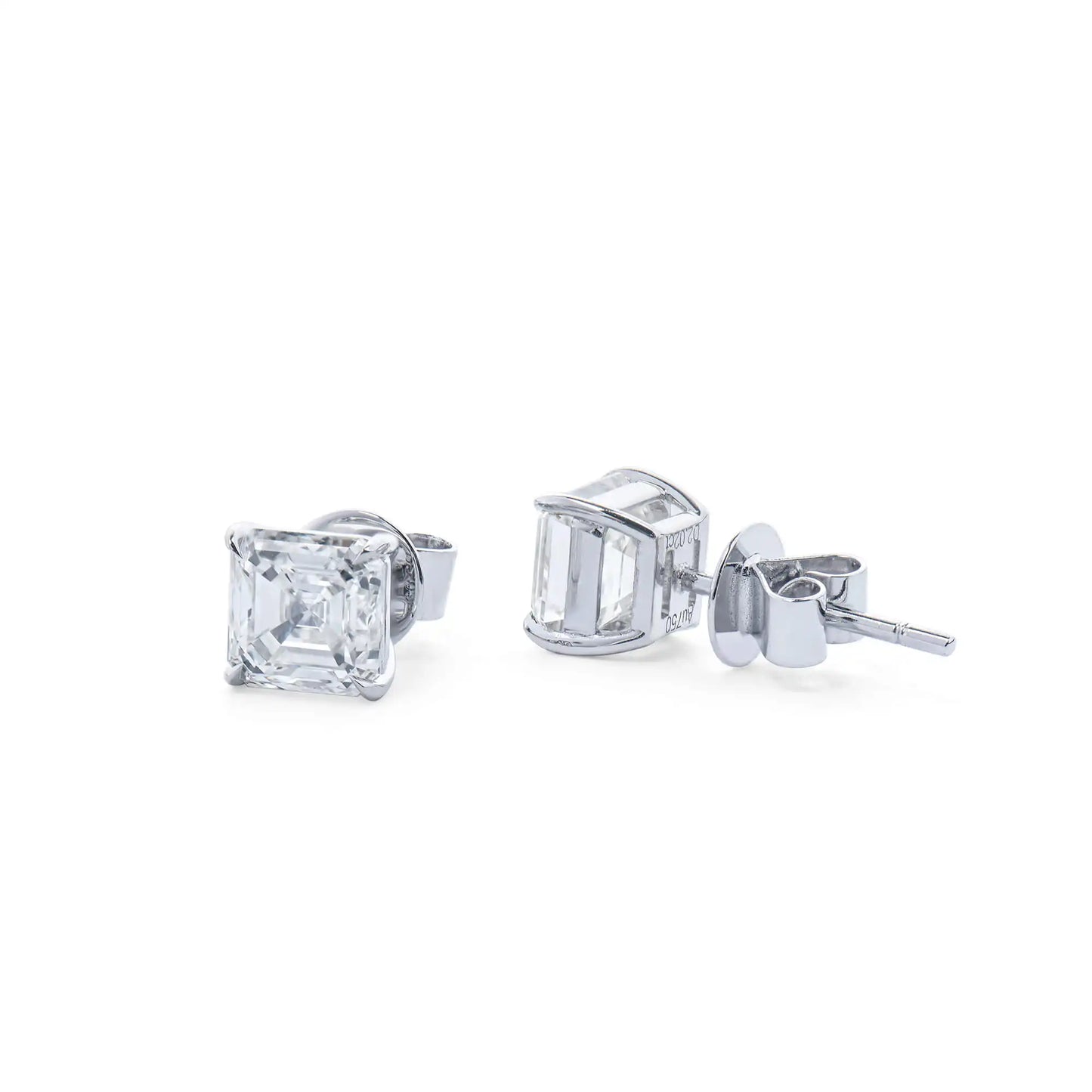2.02ct White Cushion Cut Diamond Earring