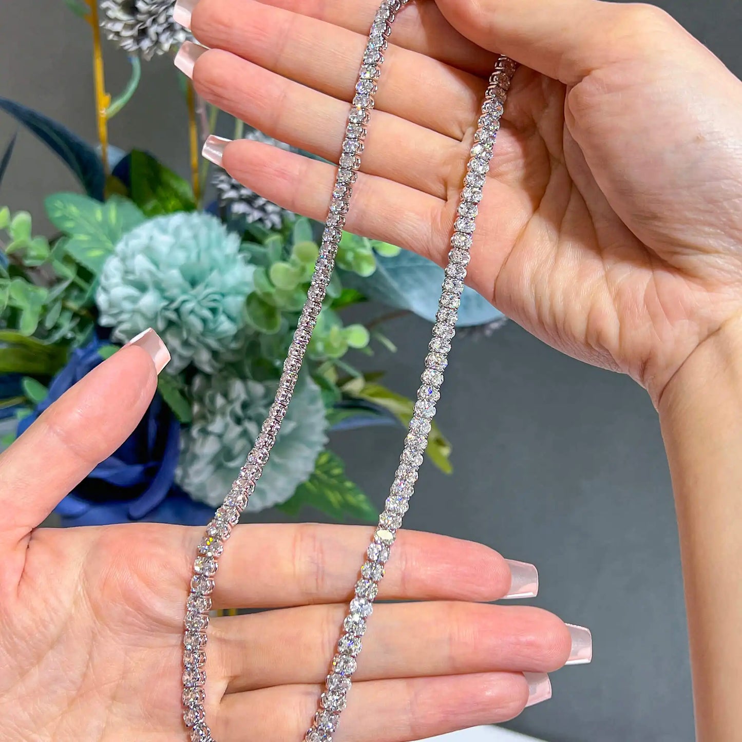 30.62ct White Diamond Oval Shape Necklace