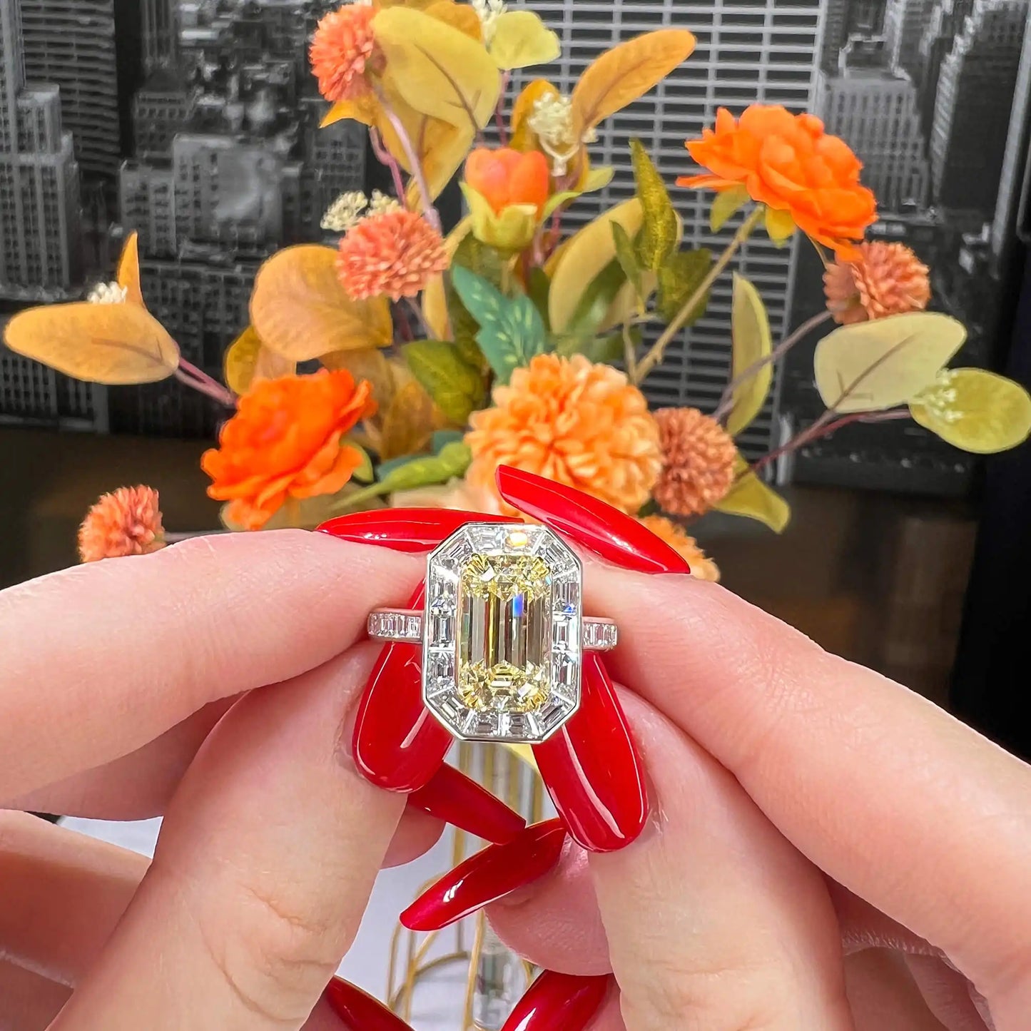 4.62 Radiant Cut Fancy-Colored light-Yellow Diamond Ring