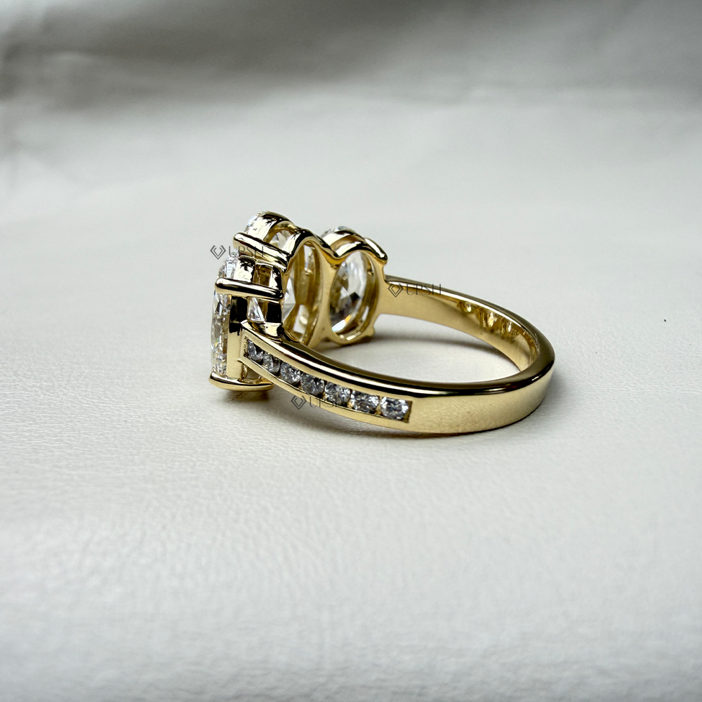 Side angle showing low-profile basket connection and smooth comfort-fit band arch